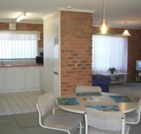 Fronds Holiday Apartments - Accommodation NSW