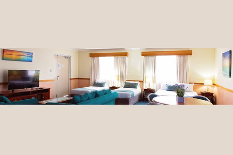 White Lace Motor Inn - Accommodation NSW 3