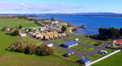 Low Head Tourist Park - Caravan Park - Accommodation NSW 3
