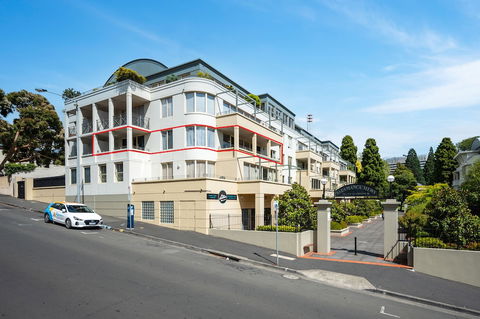 Jenatt Apartments Salamanca - Accommodation NSW 1
