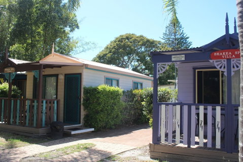 Lani's Holiday Island - Caravan Park - Accommodation NSW 6