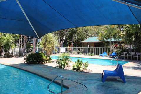 Lani's Holiday Island - Caravan Park - Accommodation NSW 2