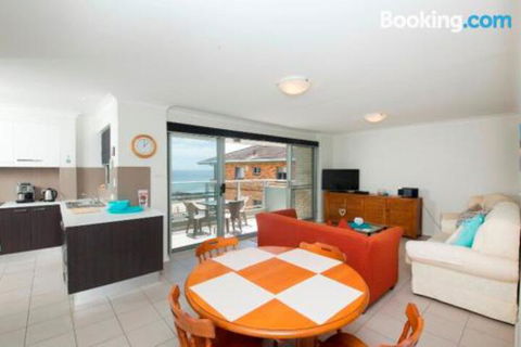 El Sandi Unit 11 14 18 North Street - Accommodation NSW 6