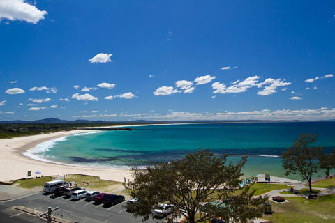 Beachpoint Unit 401 28 North Street - Accommodation NSW 1