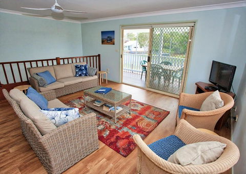 Bimbimbi 1 11 Willow Street - Accommodation NSW 2
