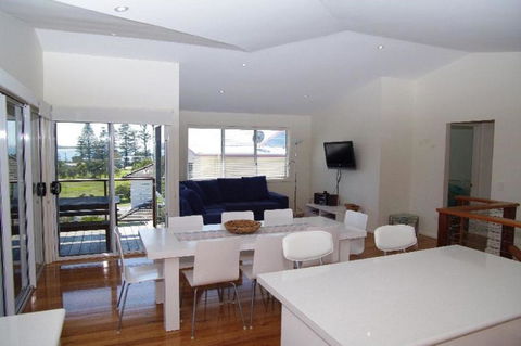 Beach Club 2 5 Gowing Street - Accommodation NSW 6