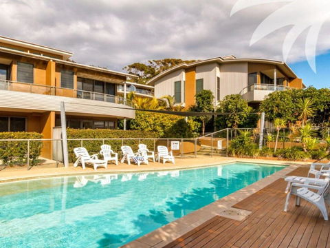 Boom 8 - Accommodation NSW 1