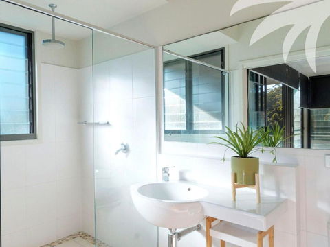 Boom 8 - Accommodation NSW 2