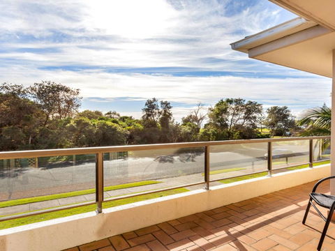 Boulevarde 2 Pebbly Beach - Accommodation NSW 2