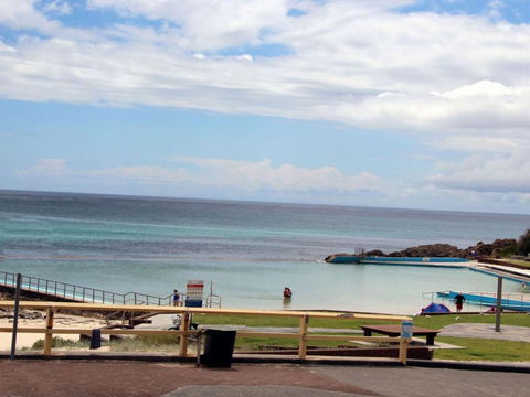 Hibiscus Court 3 Forster Main Beach! - Accommodation NSW 5