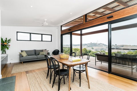 Your Luxury Escape - Carinya Cottages 6 - Accommodation NSW 4
