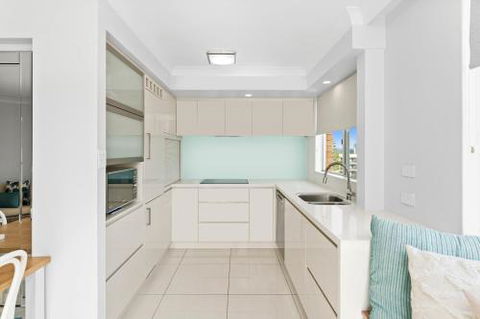 Beachpoint Unit 503 28 North Street Forster - Accommodation NSW 1