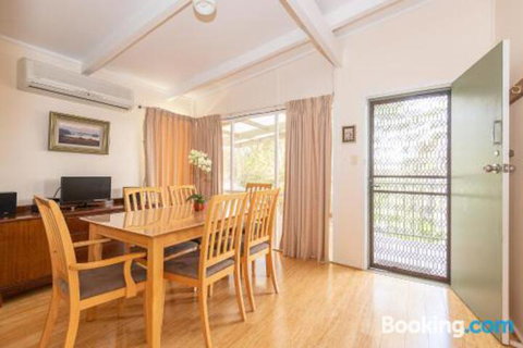 Batehaven Beach House - Accommodation NSW 3