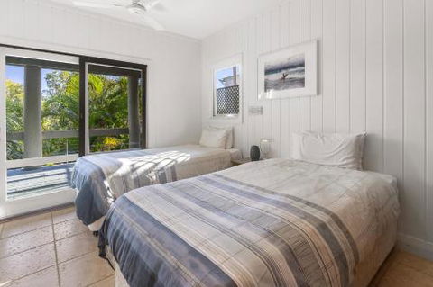 Byron Bay Treehouse On Lighthouse Road - Accommodation NSW 5