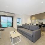 A Modern & Central Apt With Beautiful City Views - Accommodation NSW 0