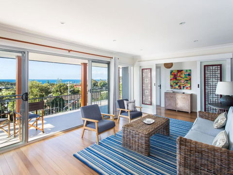 Easy Living At 14 Daphne Street - Accommodation NSW 3