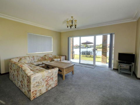 27 Friendship Key - Accommodation NSW 3