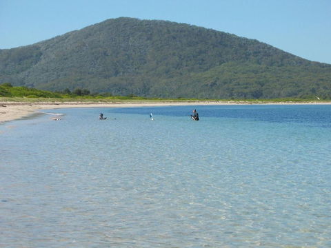 One Street From Main Beach - Accommodation NSW 4