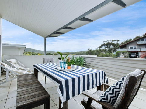 East Coast - Accommodation NSW 4
