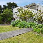East Coast - Accommodation NSW 0