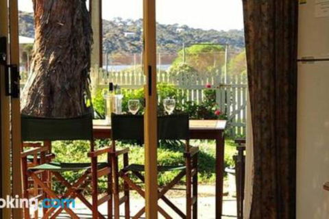 Schoolhouse Cottage American River - Accommodation NSW 4