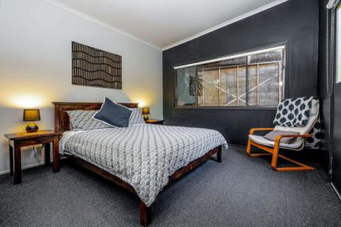 SUNSET BEACH SHACK On SURF - Accommodation NSW 2