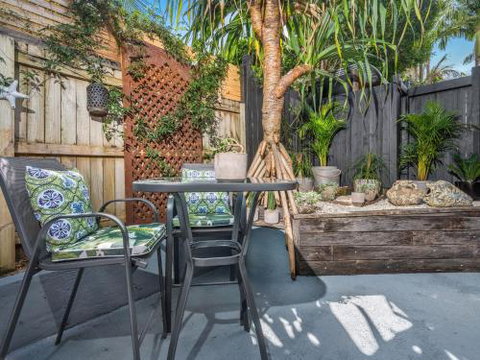Black Beauty Studio - Accommodation NSW 2