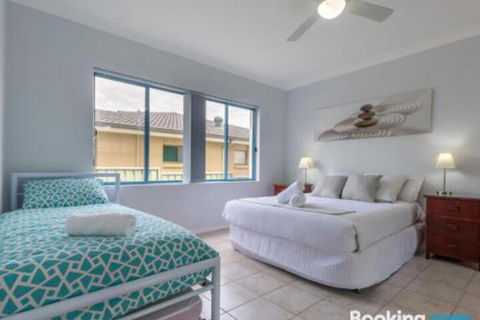 Villa San Gabriel Vincentia Sleeps 14 4pm Check Out Sundays - Accommodation NSW 3