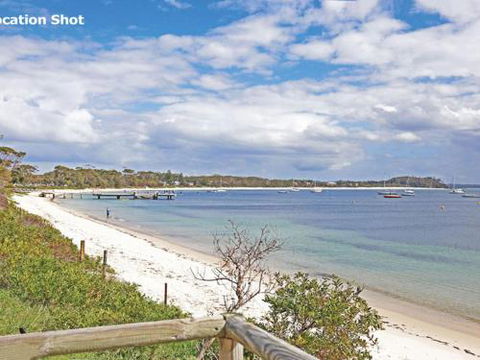 2 Shoal Towers 11 Shoal Bay Rd Across The Road To Beautiful Shoal Bay Beach - Accommodation NSW 3