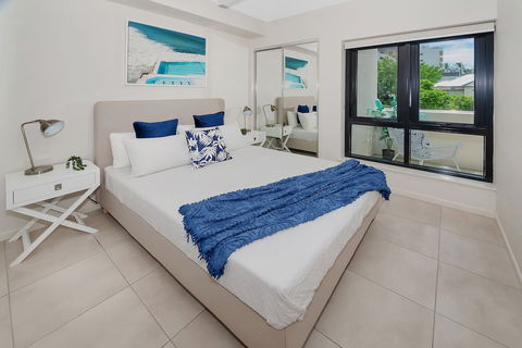 Apartment Near City On Lake 3 - Accommodation NSW 4