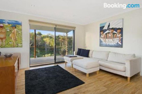 A One One Two At Island Beach - Accommodation NSW 1