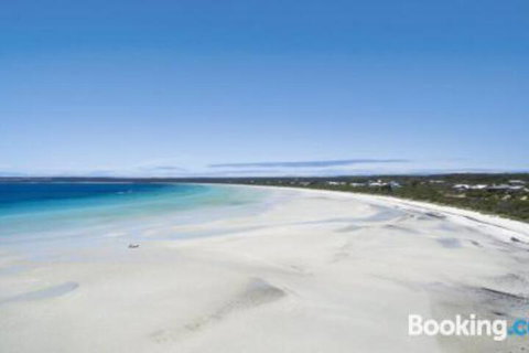A One One Two At Island Beach - Accommodation NSW 0