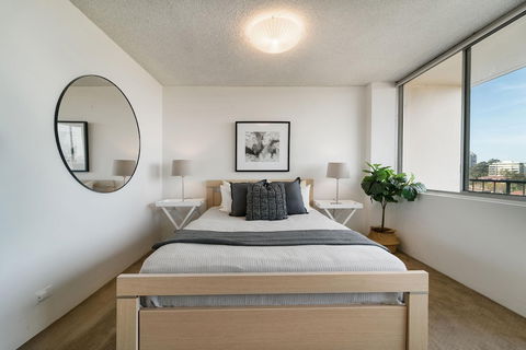 Bright And Sunny Studio Apartment - Accommodation NSW 0