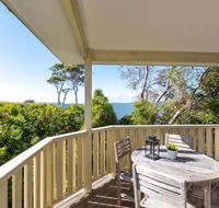 Hyams Seaside Apartment 4pm Check Out Sundays - Accommodation NSW