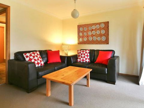 Take Time At Hyams Beach 4pm Check Out Sundays - Accommodation NSW 6