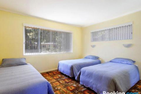 Perrumba Street Cottage - Accommodation NSW 0