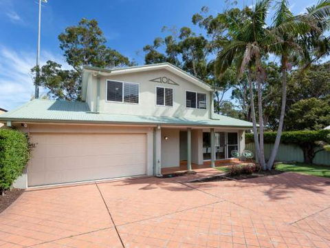 8a Foreshore Drive Ducted Air & Boat Parking - Accommodation NSW 0