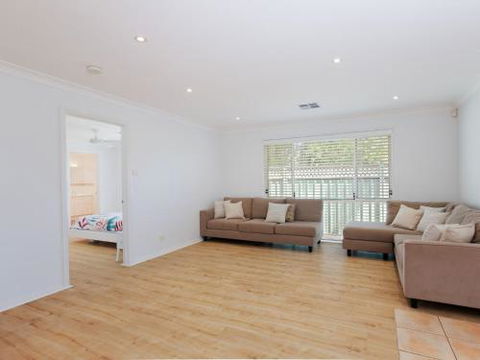 8a Foreshore Drive Ducted Air & Boat Parking - Accommodation NSW 2