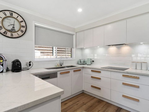 Rosebud Family Escape On Laurens - Accommodation NSW 3