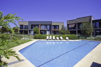 Stylish 3 Bedroom Condo - Accommodation NSW 5