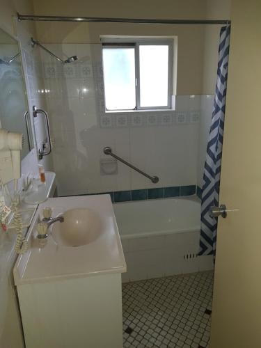 Blue Mountain Motel - Accommodation NSW 4