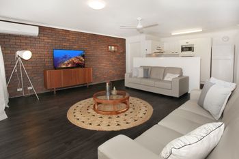 Muraban 6 - Accommodation NSW 5