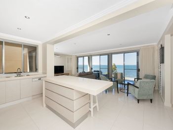 Soldiers Point Road 2 163 Seaside Splendour - Accommodation NSW 4