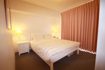 Radburn Unit 2 17 Ondine Close - Accommodation NSW 5