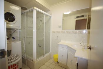 Radburn Unit 2 17 Ondine Close - Accommodation NSW 1