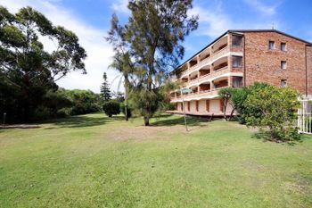 Radburn Unit 2 17 Ondine Close - Accommodation NSW 6