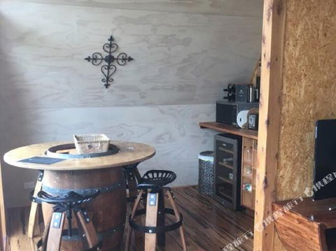 Bruny Island Accommodation 43 Degrees Beachside Studio Spa Apartments (1) - Accommodation NSW 5
