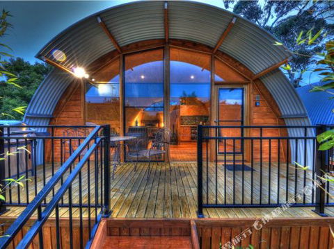 Bruny Island Accommodation 43 Degrees Beachside Studio Spa Apartments (1) - Accommodation NSW 3