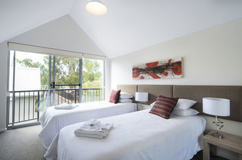 Forte Capeview Apartments - Accommodation NSW 4