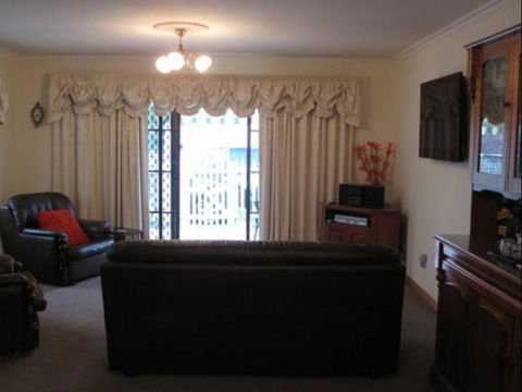 Twin Pines Cottage On Lansdowne - Accommodation NSW 5